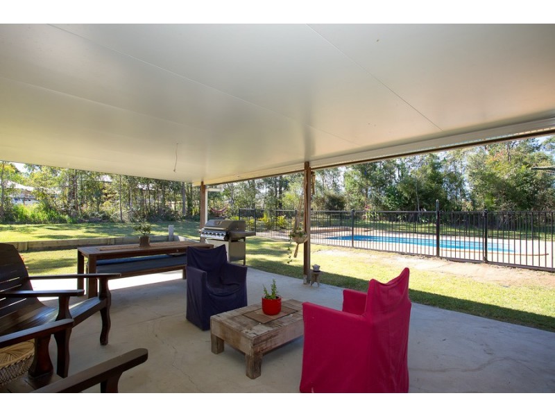 12 Hirst Court, Ningi QLD 4511