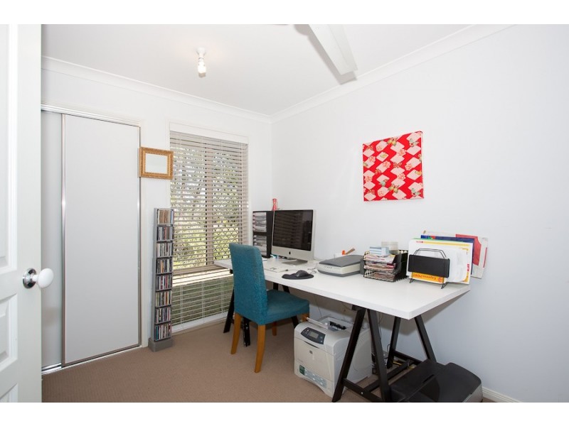 12 Hirst Court, Ningi QLD 4511