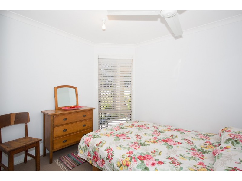 12 Hirst Court, Ningi QLD 4511