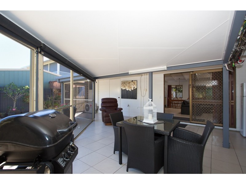 12 Cormorant Street, Bongaree QLD 4507