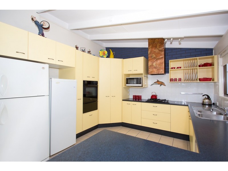 12 Cormorant Street, Bongaree QLD 4507