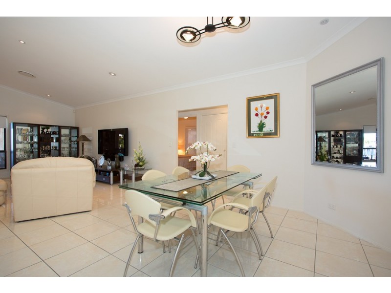 174 Endeavour Drive, Banksia Beach QLD 4507