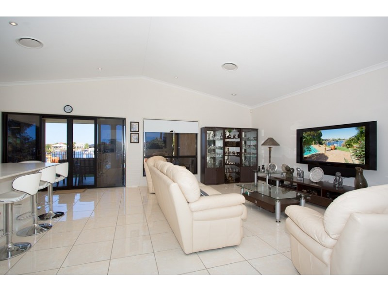 174 Endeavour Drive, Banksia Beach QLD 4507