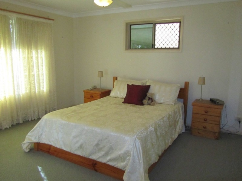 169 Endeavour Drive, Banksia Beach QLD 4507