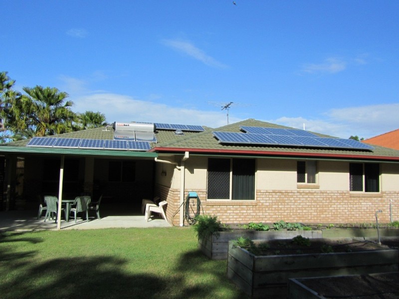 169 Endeavour Drive, Banksia Beach QLD 4507