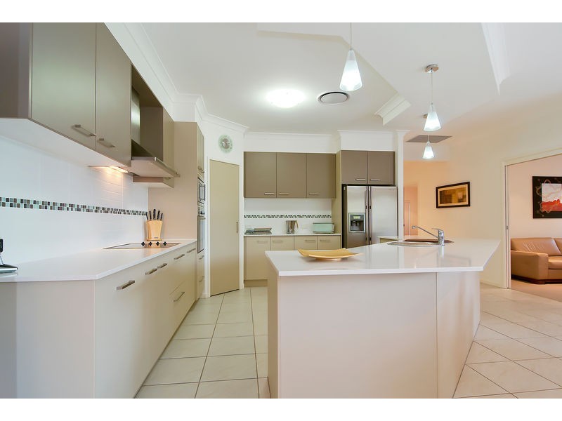 30 Dunebean Drive, Banksia Beach QLD 4507