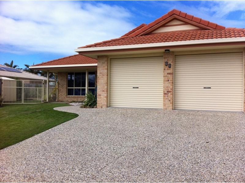 35 Barklya Crescent, Bongaree QLD 4507