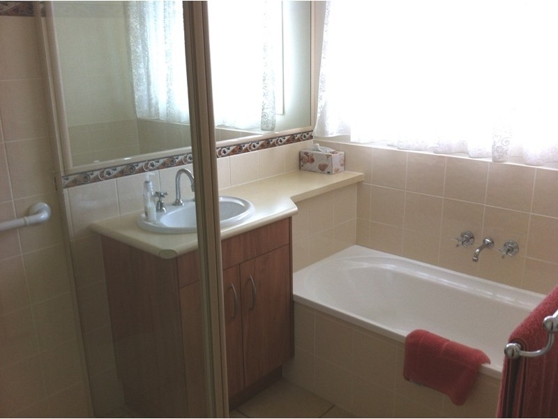 35 Barklya Crescent, Bongaree QLD 4507