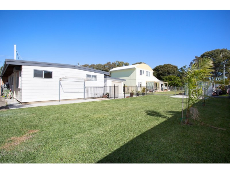 97 Sunderland Drive, Banksia Beach QLD 4507