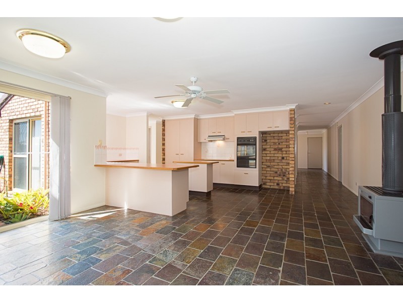 93 Endeavour Drive, Banksia Beach QLD 4507