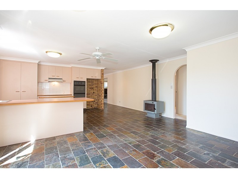 93 Endeavour Drive, Banksia Beach QLD 4507