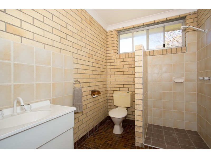 8 Elkhorn Avenue, Bellara QLD 4507