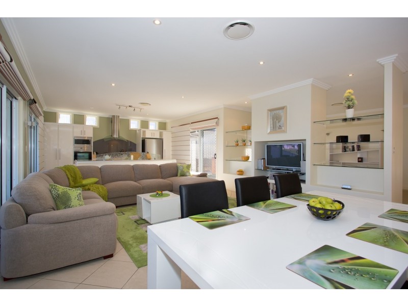 25 Protea Drive, Bongaree QLD 4507