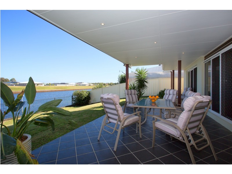 25 Protea Drive, Bongaree QLD 4507