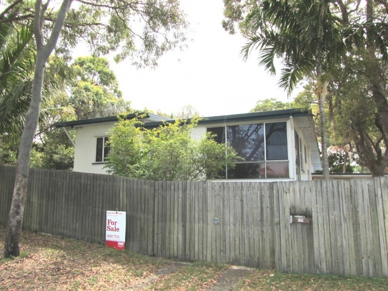 15 Benny Street, Woorim QLD 4507