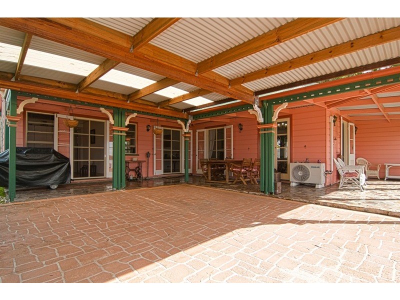 131 Ningi Esplanade, Ningi QLD 4511