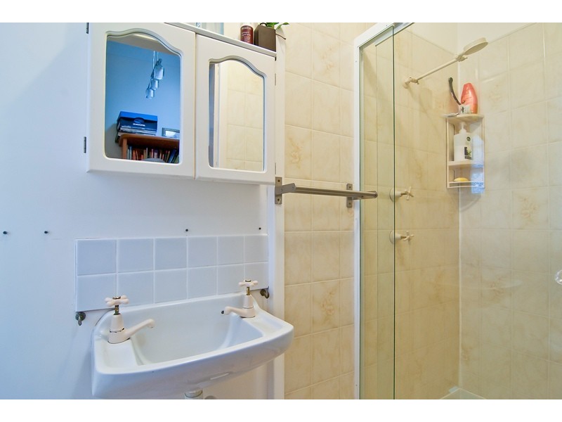 131 Ningi Esplanade, Ningi QLD 4511