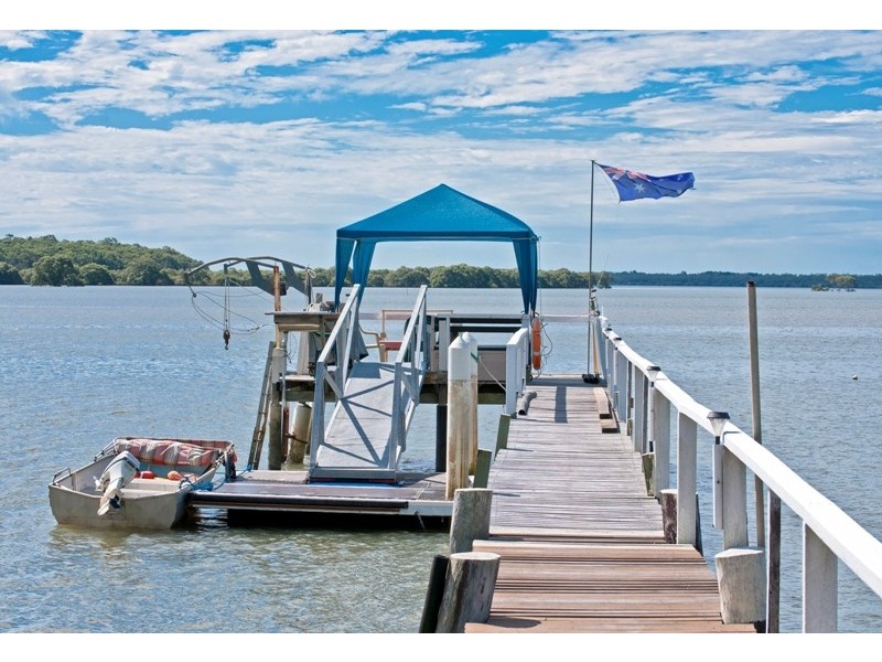 131 Ningi Esplanade, Ningi QLD 4511