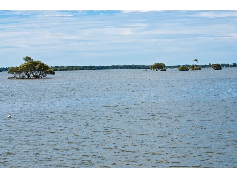 131 Ningi Esplanade, Ningi QLD 4511