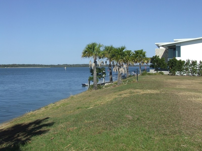 13 Oriole Close, Banksia Beach QLD 4507