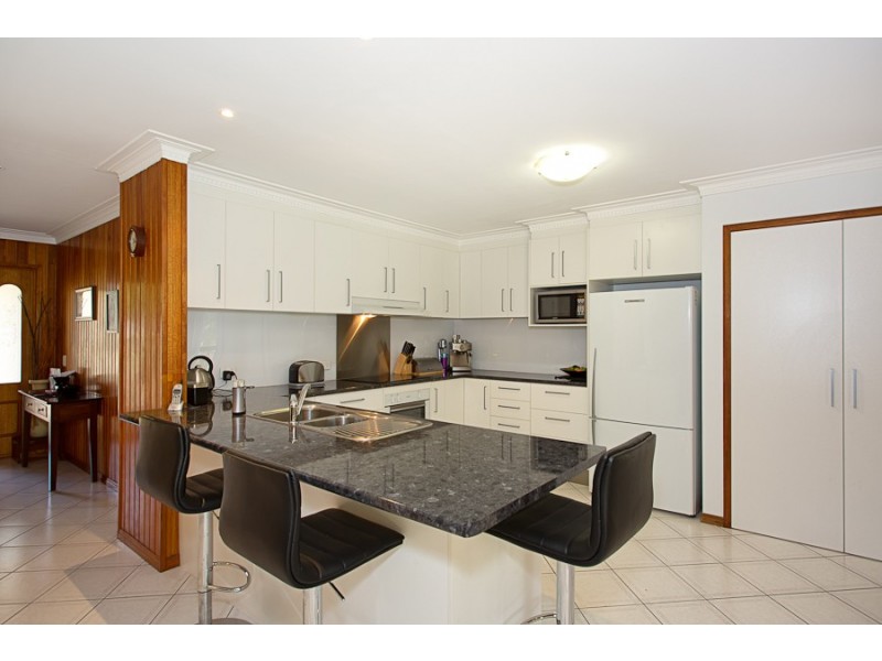 656 Bestmann Road, Ningi QLD 4511