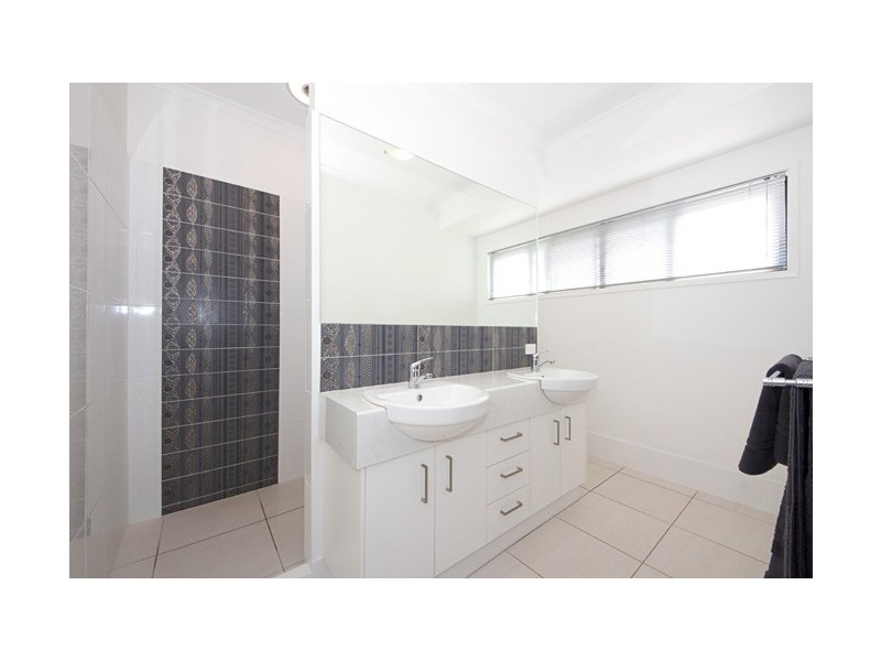 49 Kakadu Circuit, Banksia Beach QLD 4507