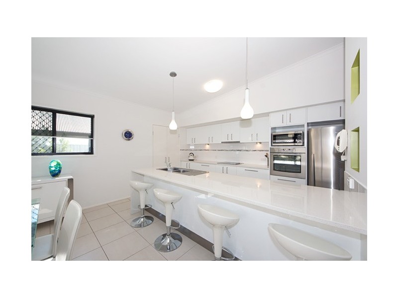 49 Kakadu Circuit, Banksia Beach QLD 4507
