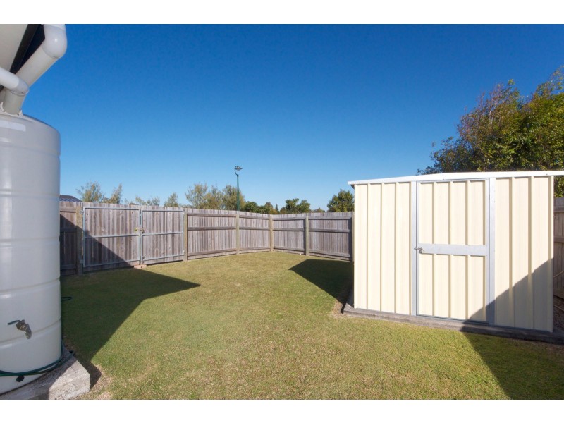 14 Bilinga Court, Sandstone Point QLD 4511