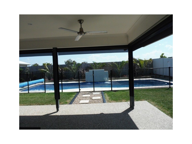 144 Marina Boulevarde, Banksia Beach QLD 4507