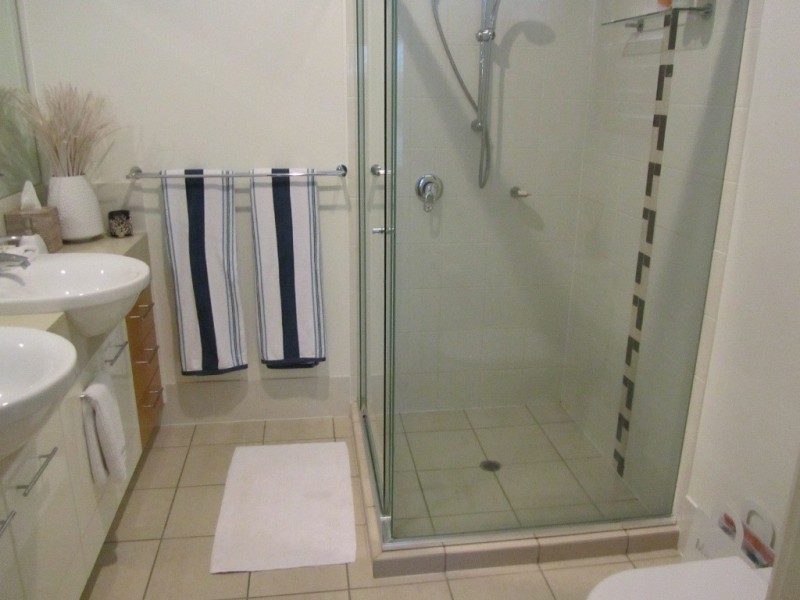 108 Spinnaker Esplanade, Sandstone Point QLD 4511