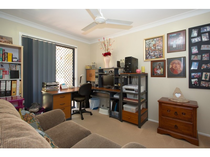 22 Bondi Court, Sandstone Point QLD 4511