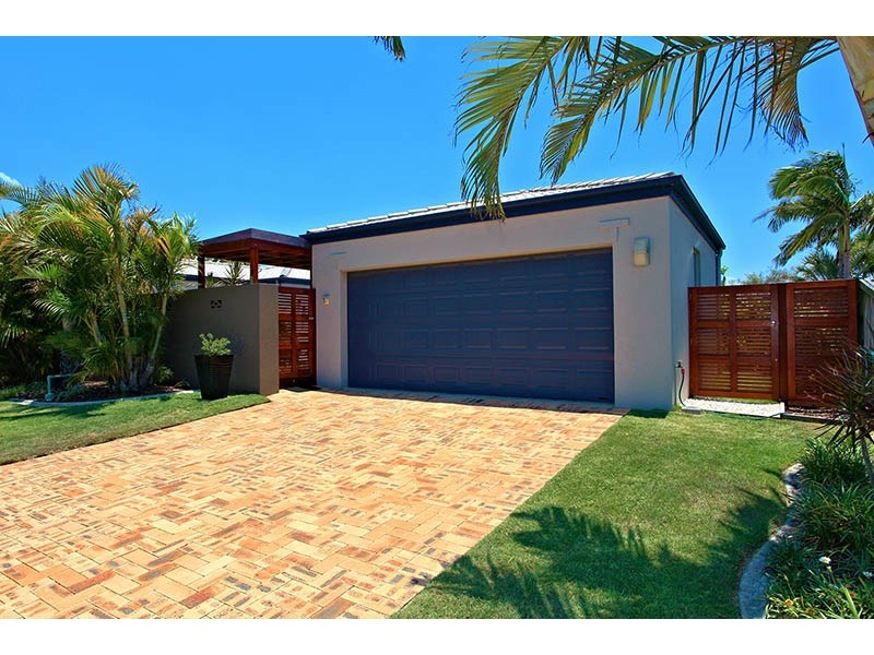 2/19 Headsail Drive, Banksia Beach QLD 4507