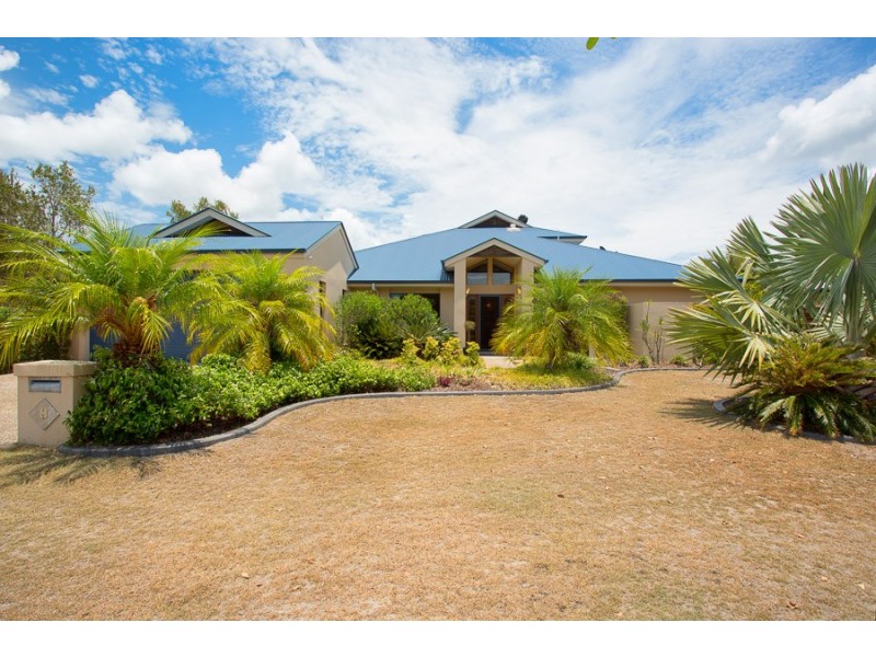 8 Teal Bvd, Bribie Island QLD 4507