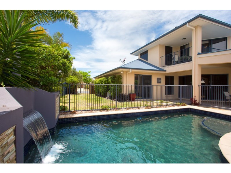 8 Teal Bvd, Bribie Island QLD 4507