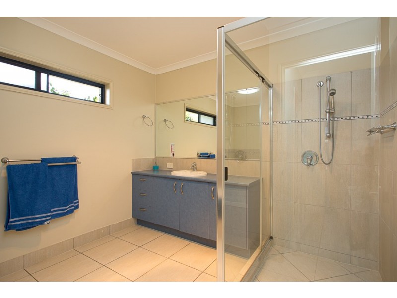 8 Teal Bvd, Bribie Island QLD 4507