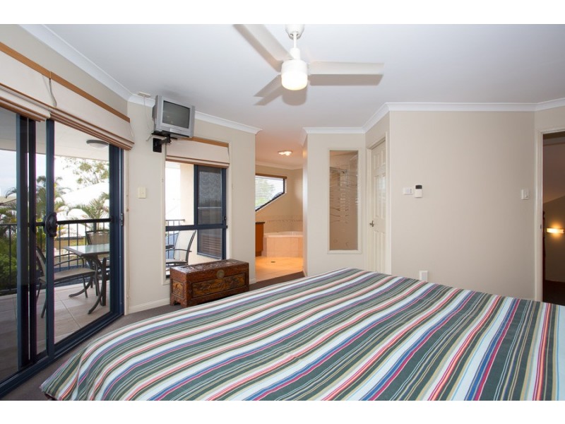 8 Teal Bvd, Bribie Island QLD 4507