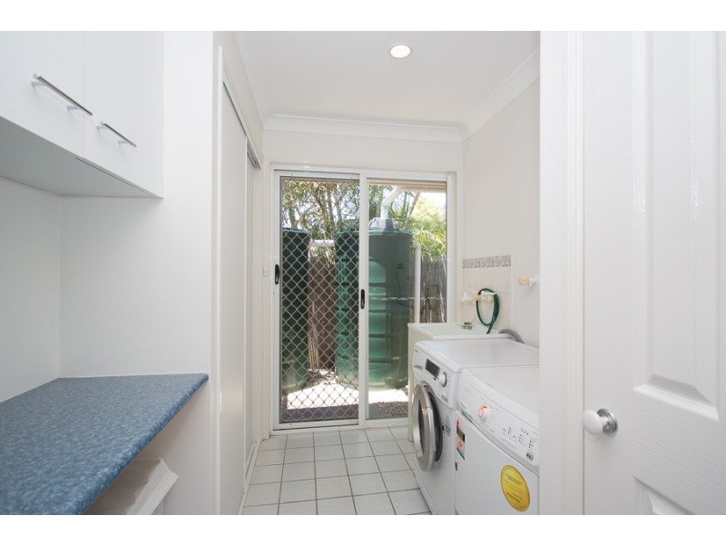 11 Winch Court, Banksia Beach QLD 4507