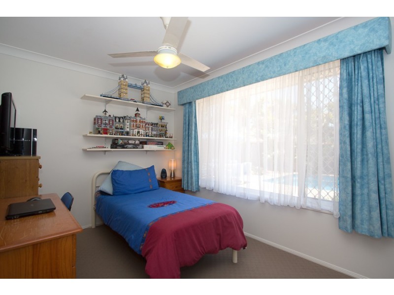 11 Winch Court, Banksia Beach QLD 4507