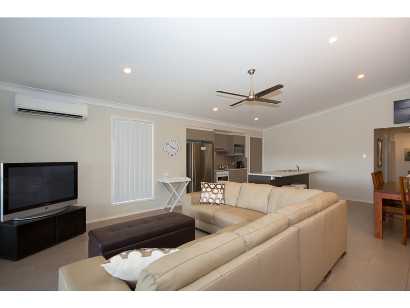 6 Treefrog Street, Ningi QLD 4511