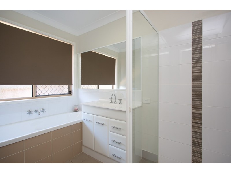 6 Treefrog Street, Ningi QLD 4511