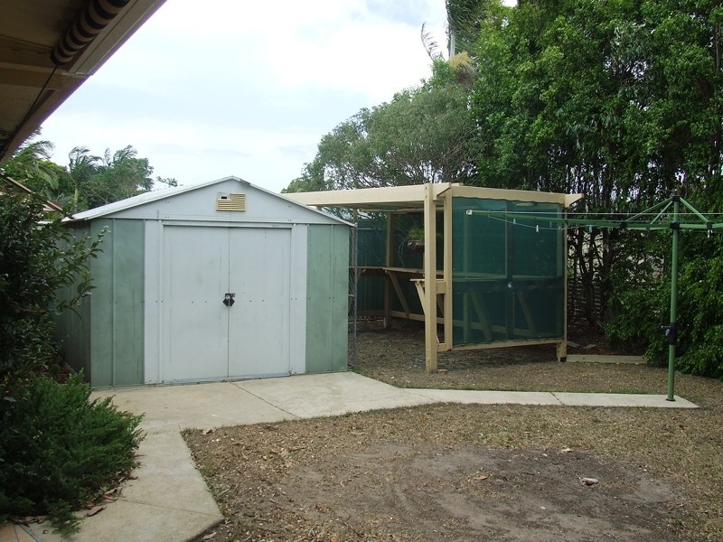 8 Yorkshire Drive, Banksia Beach QLD 4507