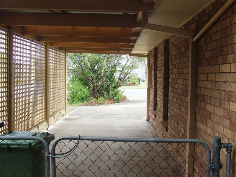 8 Yorkshire Drive, Banksia Beach QLD 4507