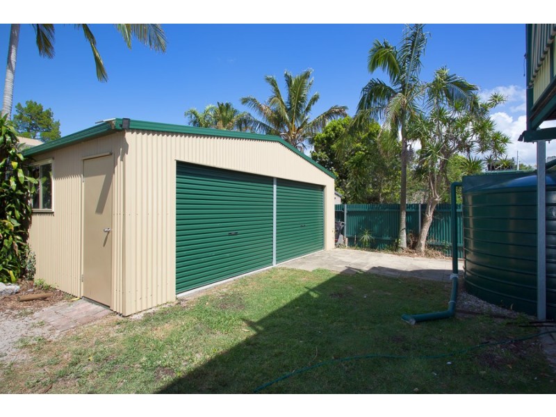 17 Pheasant Avenue, Banksia Beach QLD 4507