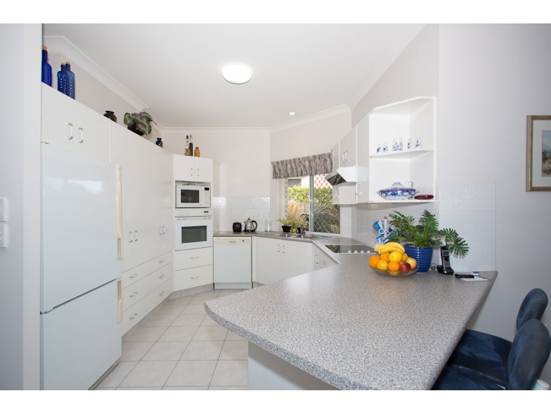 14 Castaway Court, Banksia Beach QLD 4507