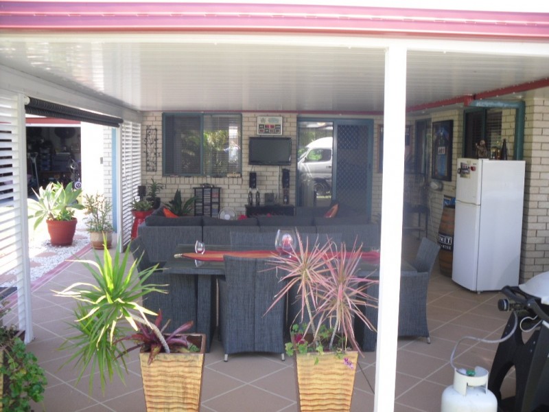 68 Coolgarra Avenue, Bongaree QLD 4507