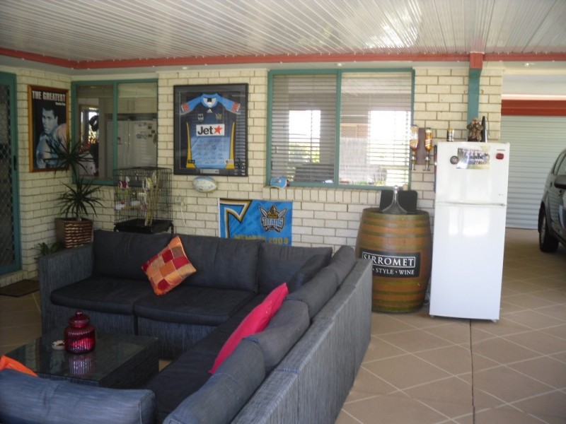 68 Coolgarra Avenue, Bongaree QLD 4507