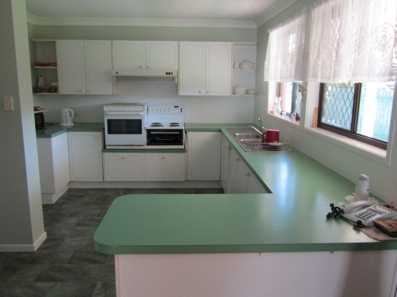 6 Rose Court, Bongaree QLD 4507