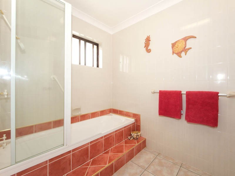 5/3 Dolphin Drive, Bongaree QLD 4507