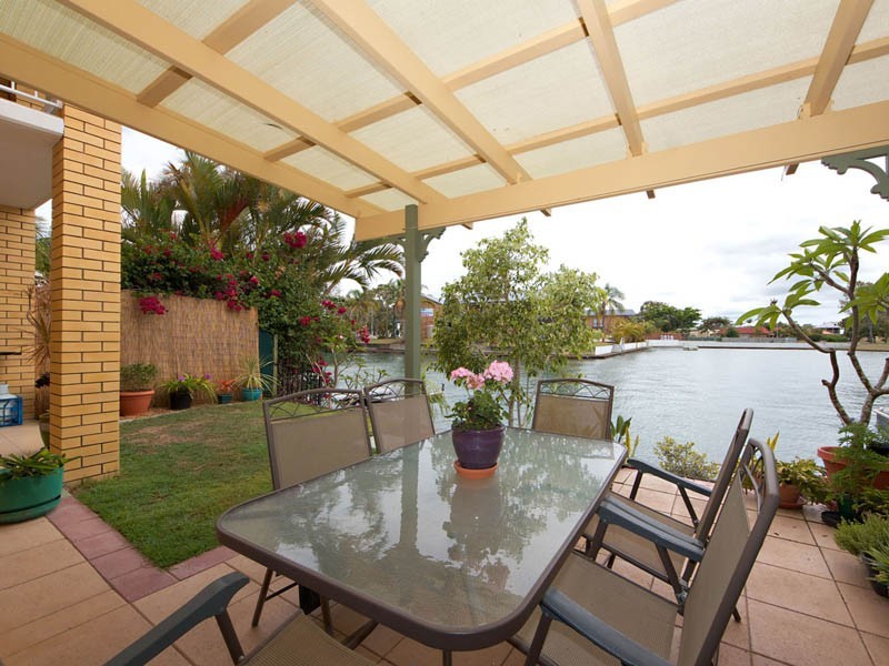 5/3 Dolphin Drive, Bongaree QLD 4507