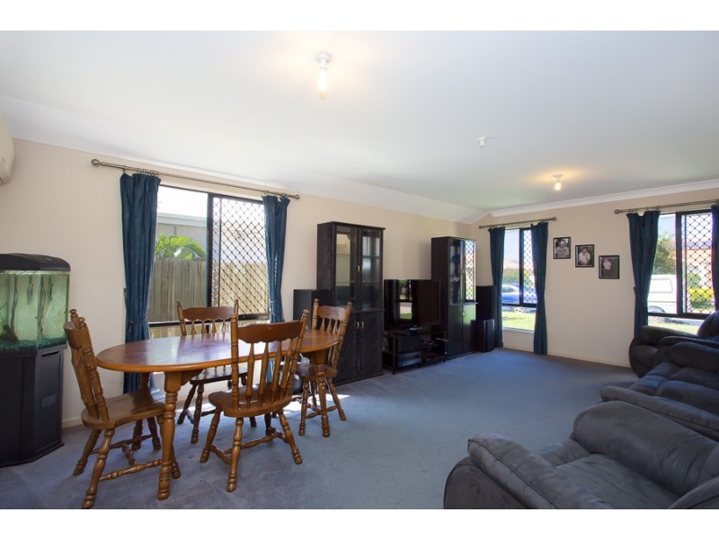 40 Mossman Way, Sandstone Point QLD 4511